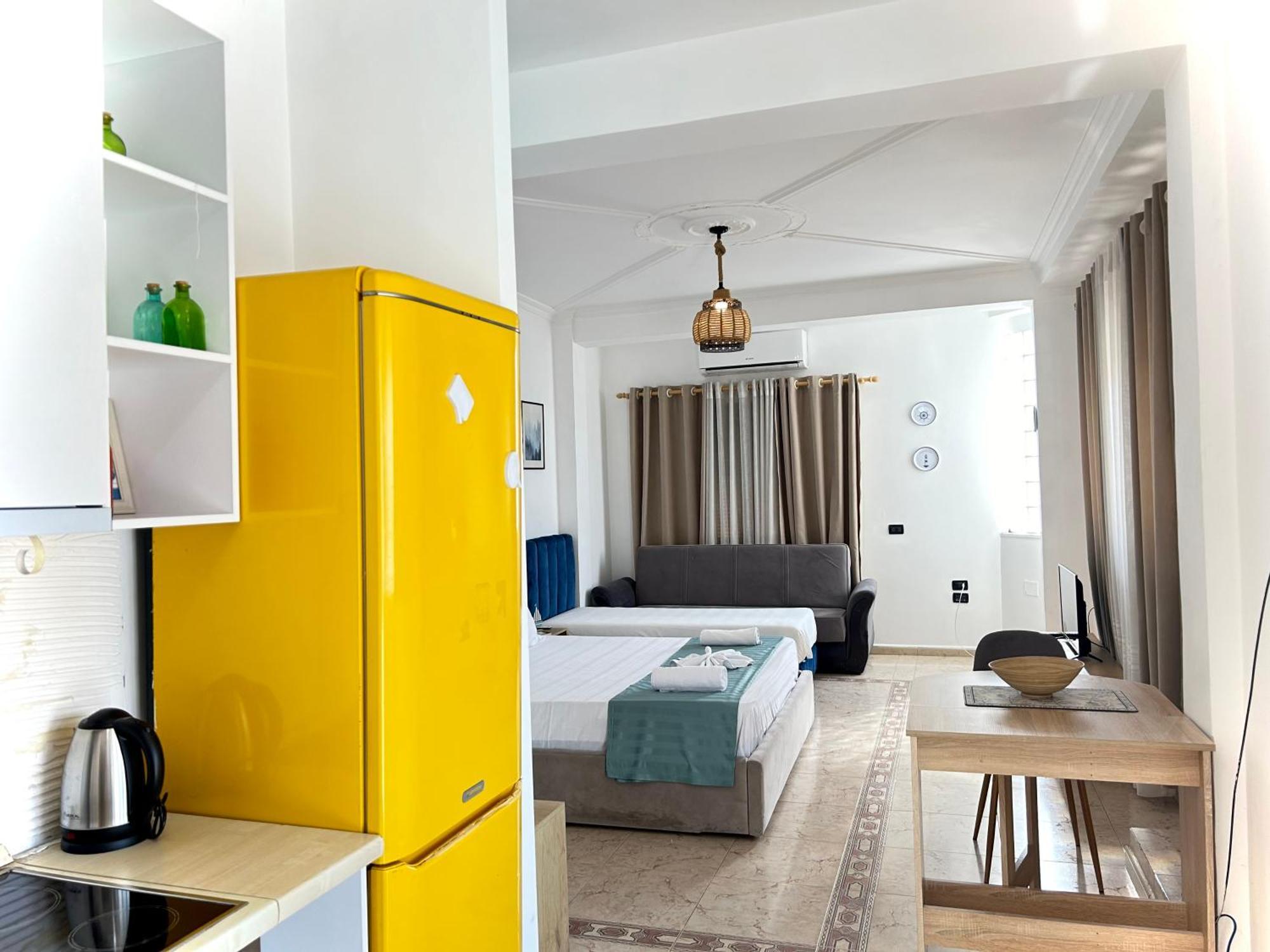 Budget Retreat Tirana & Studios מראה חיצוני תמונה